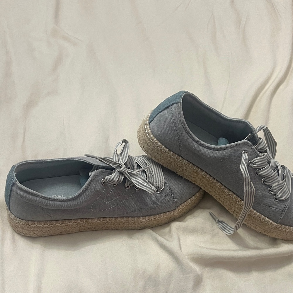 Tretorn Gray Espadrille Women's Shoes
